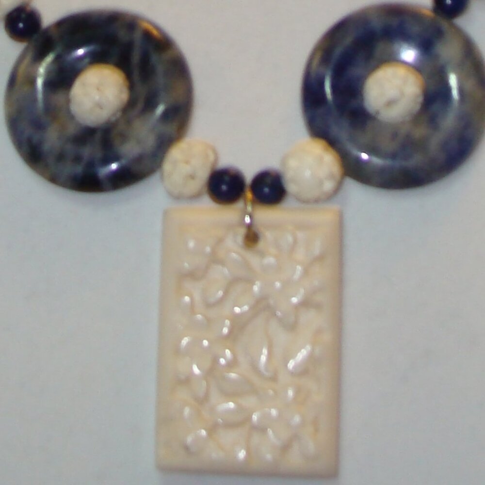 Custom Jewelry, Rectangular, Embossed Ceramic Pen… - image 3